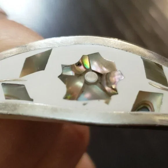 MEXICAN SILVER BRACELETS with INLAID FLOWER MOTIFS OF NATURAL MOTHER OF PEARL - Picture 3 of 11